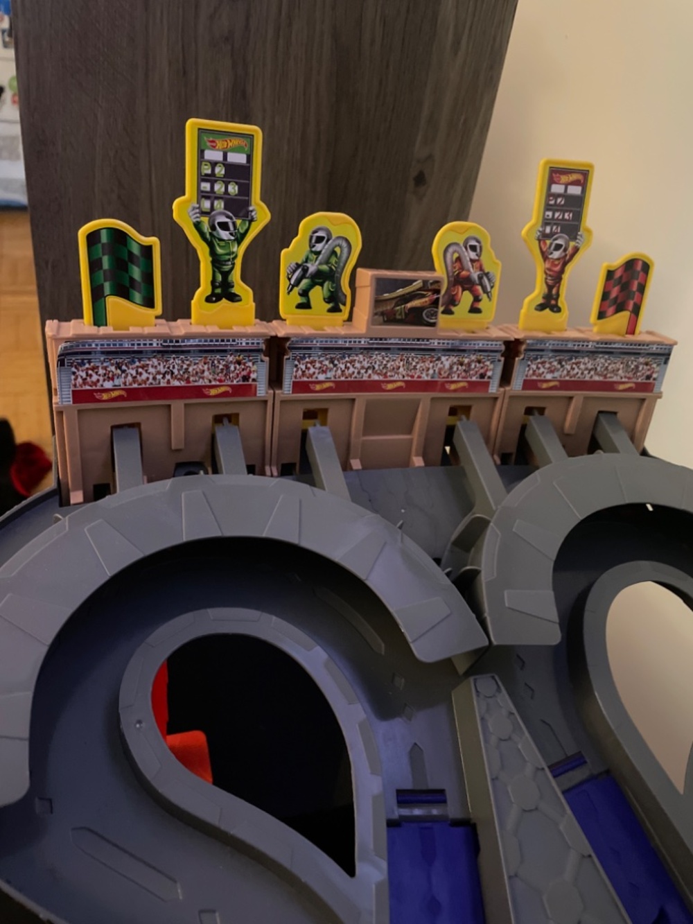 hot wheels track - Picture 2 of 2